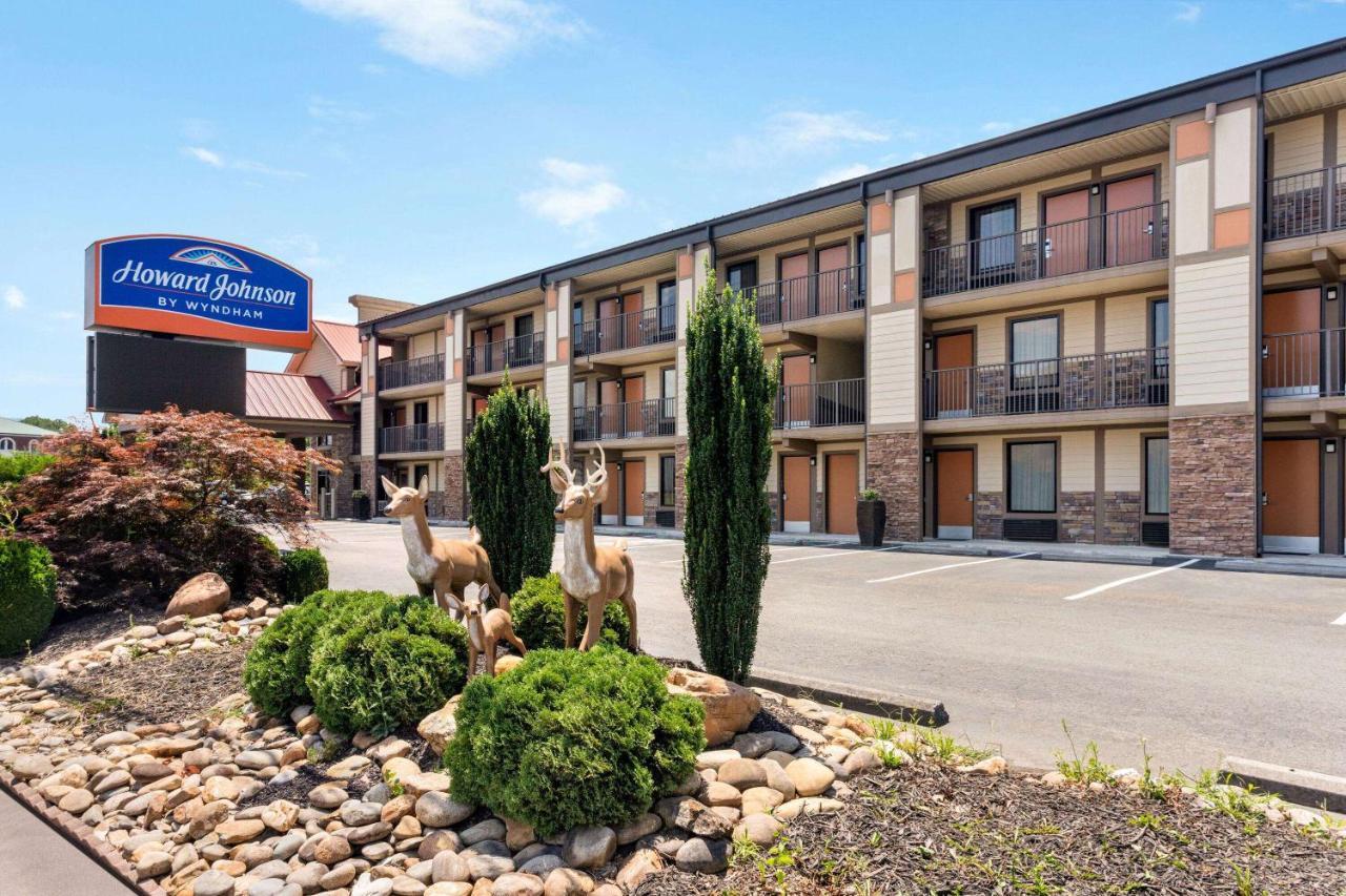 Howard Johnson By Wyndham Pigeon Forge Exterior photo
